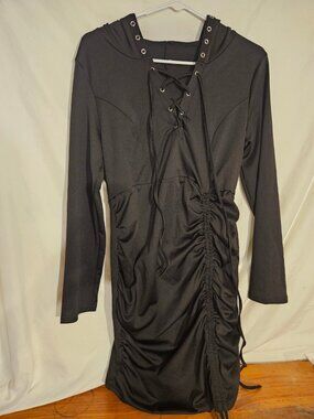 Black Lace-Up Ruched Long Sleeve Dress